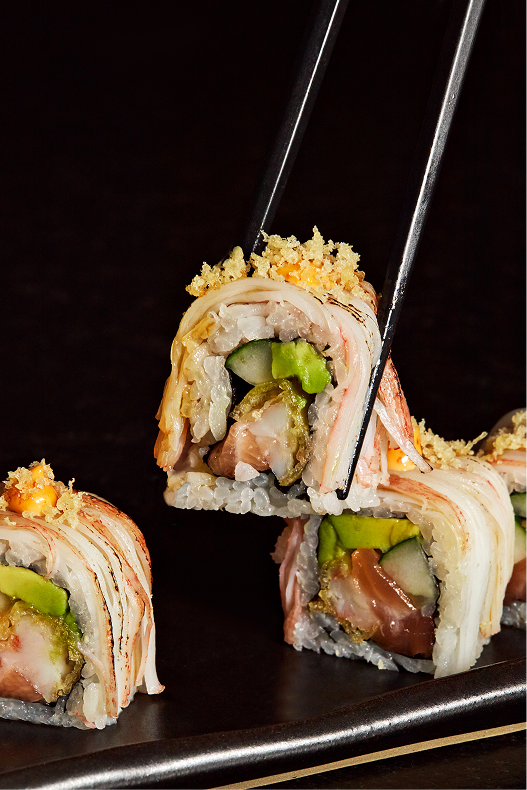 Kani Roll con kanikama y crujiente de Hi-Kov